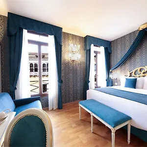 https://residenza-fiore.hotelinveneto.com