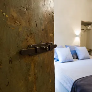  Bed and breakfast Il Piccolo Cavour Charming House Italia