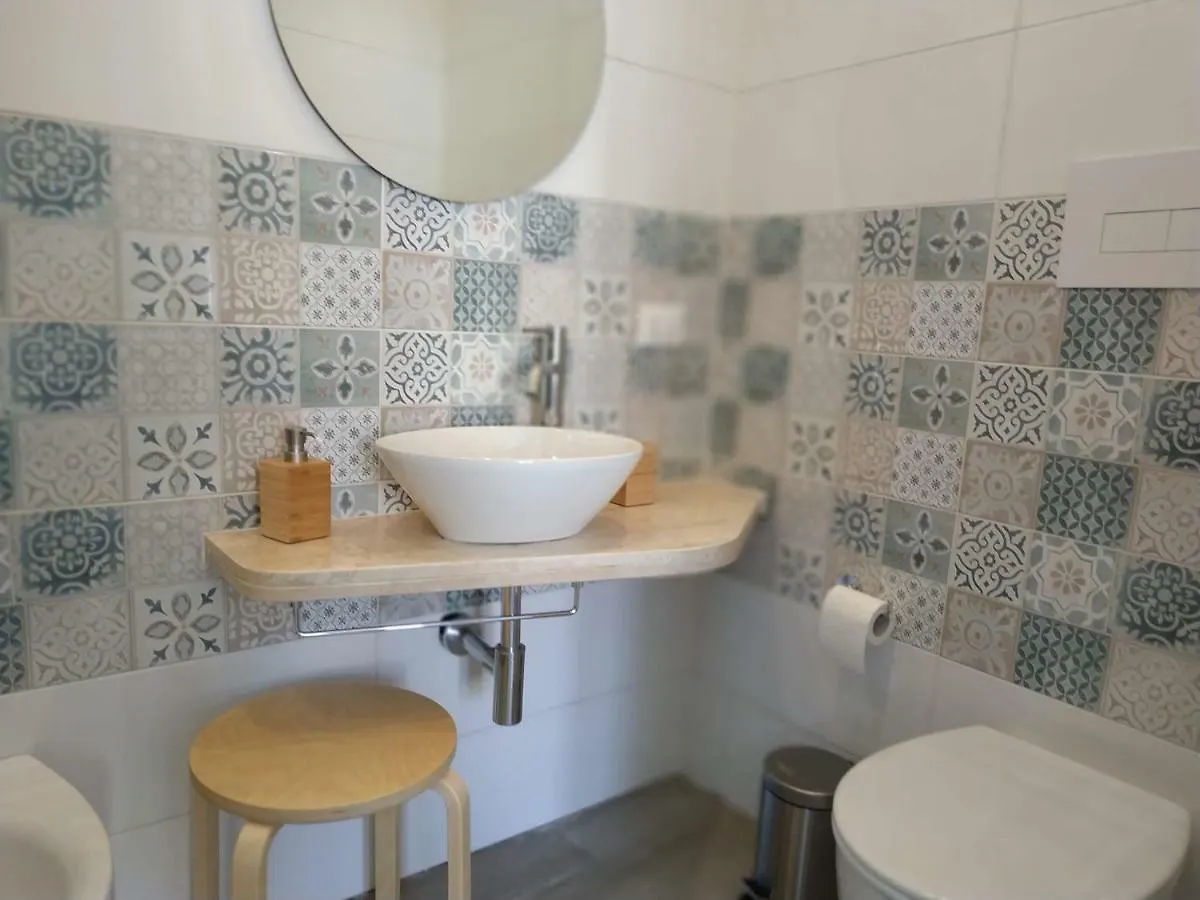 Marina Blu Rooms Castellammare del Golfo Guest house